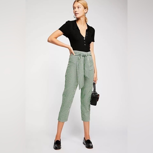 Free People Women’s West Side Gingham Tie-Front Pants Green Crop Slim Leg 0 - Picture 1 of 7